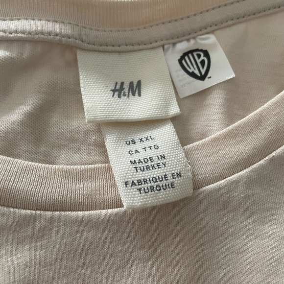 H&M Bugs Bunny Graphic Short Sleeve Tee - Picture 5 of 8